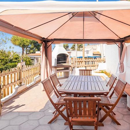 マリーナ・ディ・ペスコルーゼ Dimora Giusy Vista Mare Pescoluseヴィラ エクステリア 写真